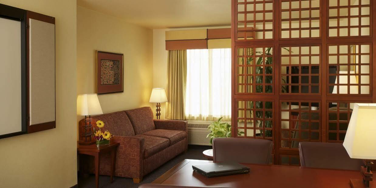 Larkspur Landing Extended Stay Suites Bellevue Extérieur photo